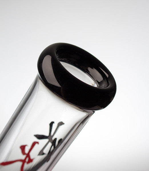 Black Leaf Ice vs Fire glass bong mouthpiece