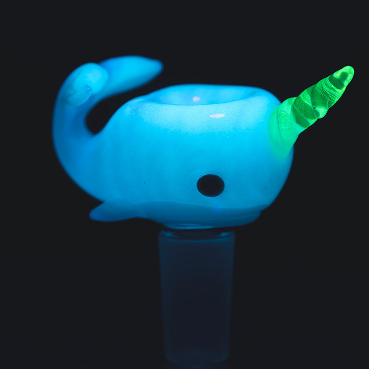 Empire Glass Cone 14.5mm Radioactive Narwhal - glow detail.