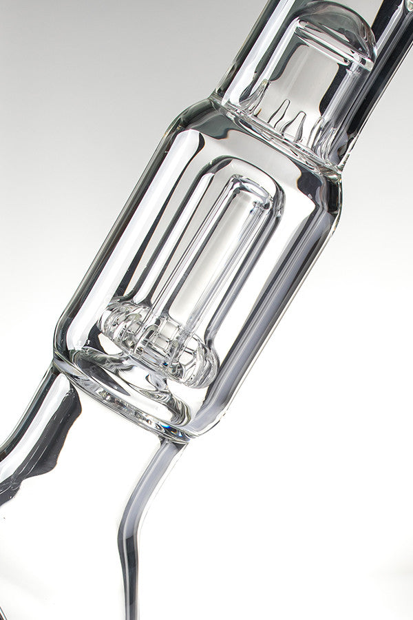 ZOB UFO Perc Beaker 15 Inch Blue - perc detail.