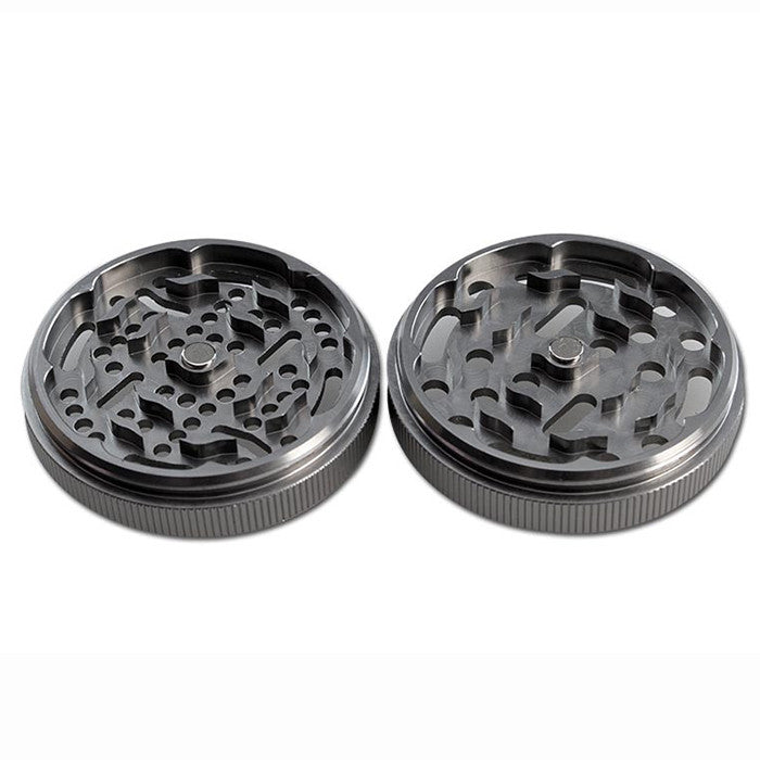 Black Leaf Aluminium Grinder 63mm 5 part - disc detail, both are supplied, one is a coarse grind and the other is a finer grind.