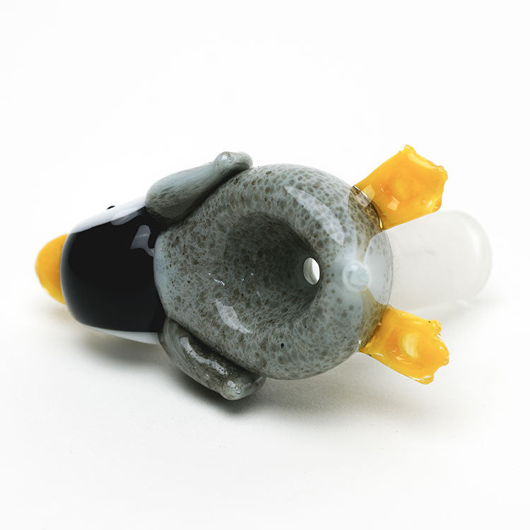 Empire Glass Cone 14.5mm Penguin Paulie - hole detail