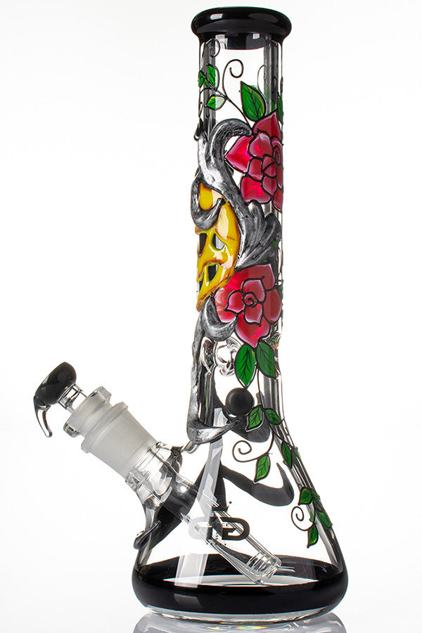 Grace Glass 7mm Beaker - Skulls n' Roses - side detail.