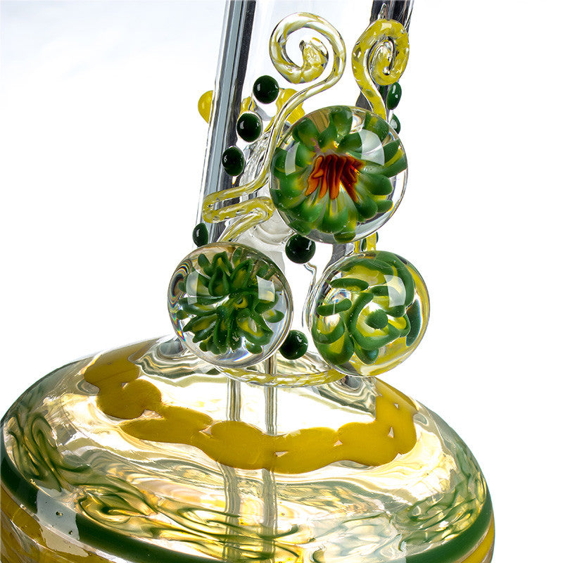 HVY Worked Bubble Beaker Green and Yellow - marble detail