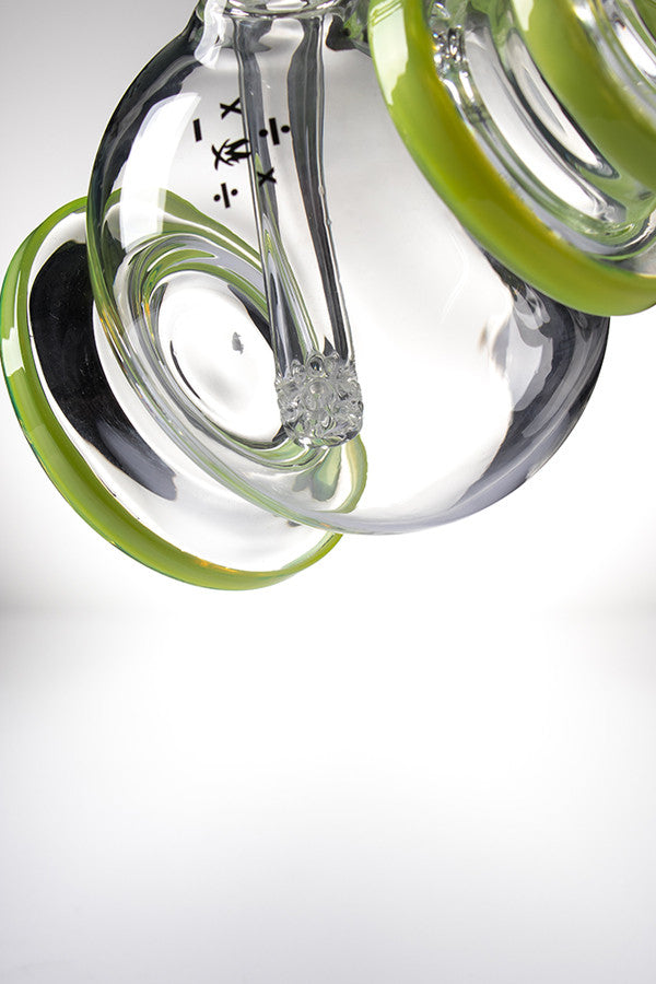 Mathematix Glass Genie Bubbler - detail.